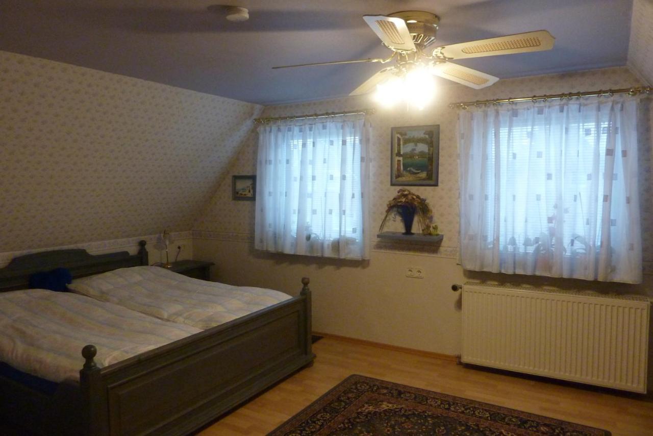 Ferienwohnung Haus Anne Büdelsdorf 外观 照片